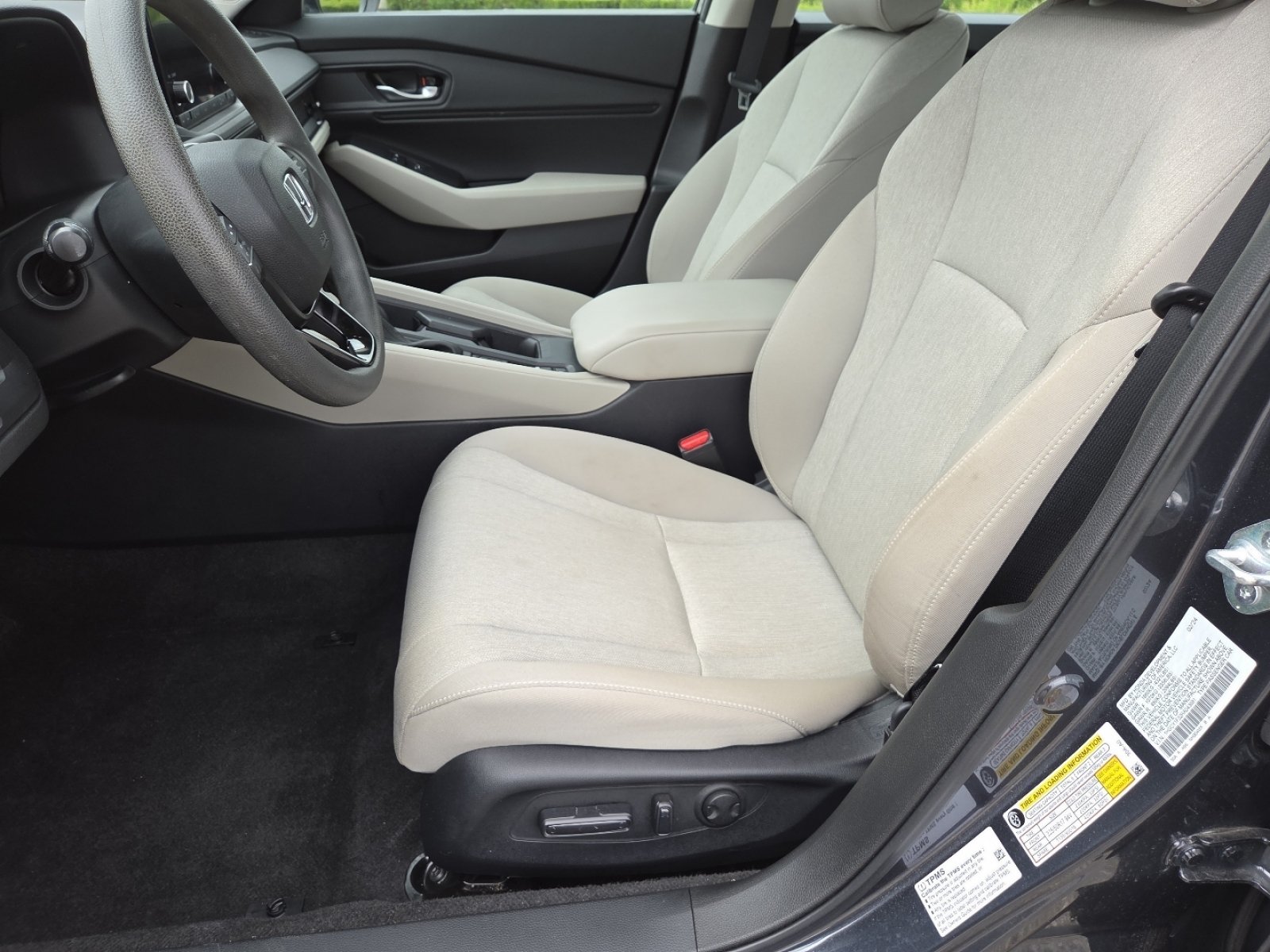 Used 2024 Honda Accord EX image 24