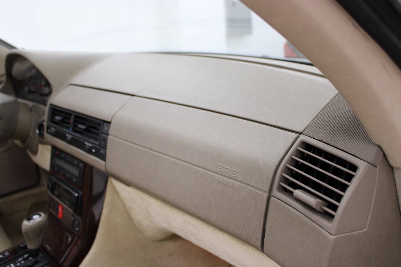 Used 1998 Mercedes-Benz SL 500 image 30