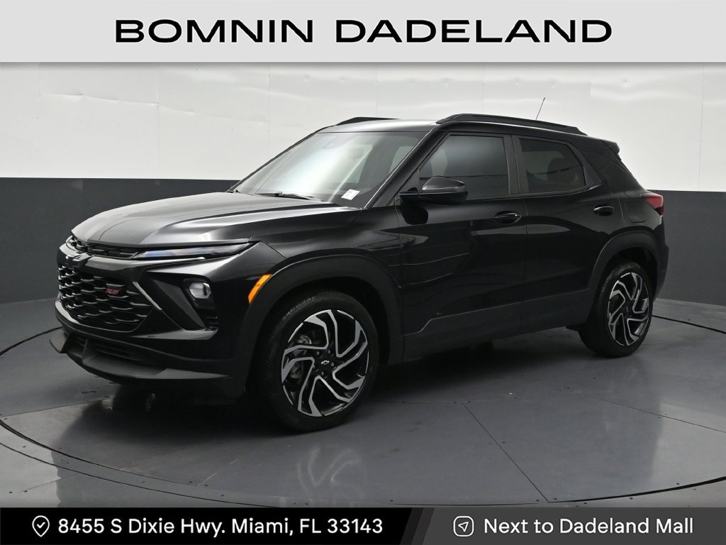 Used 2024 Chevrolet TrailBlazer RS w/ Driver Confidence Package FWD image 1