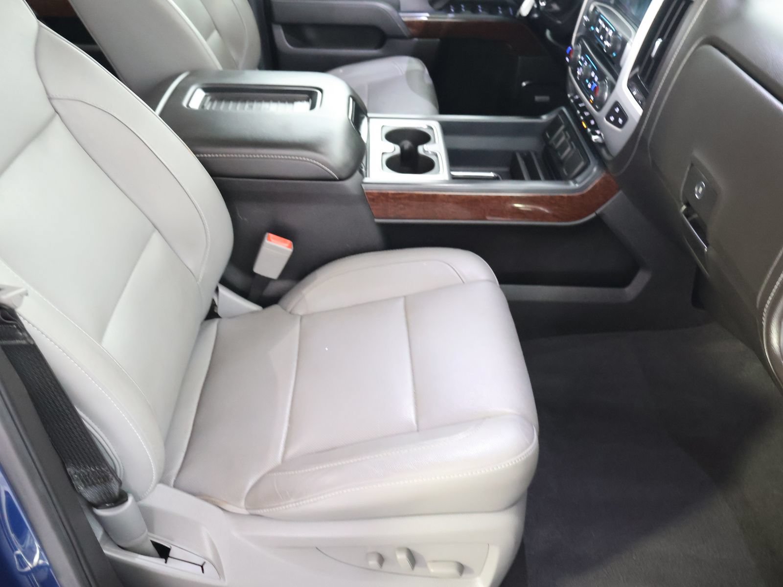 Used 2018 GMC Sierra 1500 SLT AWD/4WD image 46