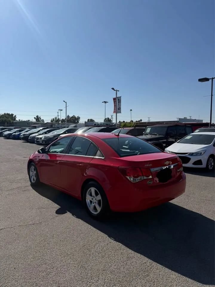 Used 2014 Chevrolet Cruze LT FWD image 4