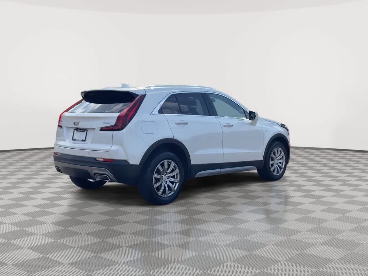Certified 2023 Cadillac XT4 Premium Luxury w/ Technology Package AWD/4WD image 8