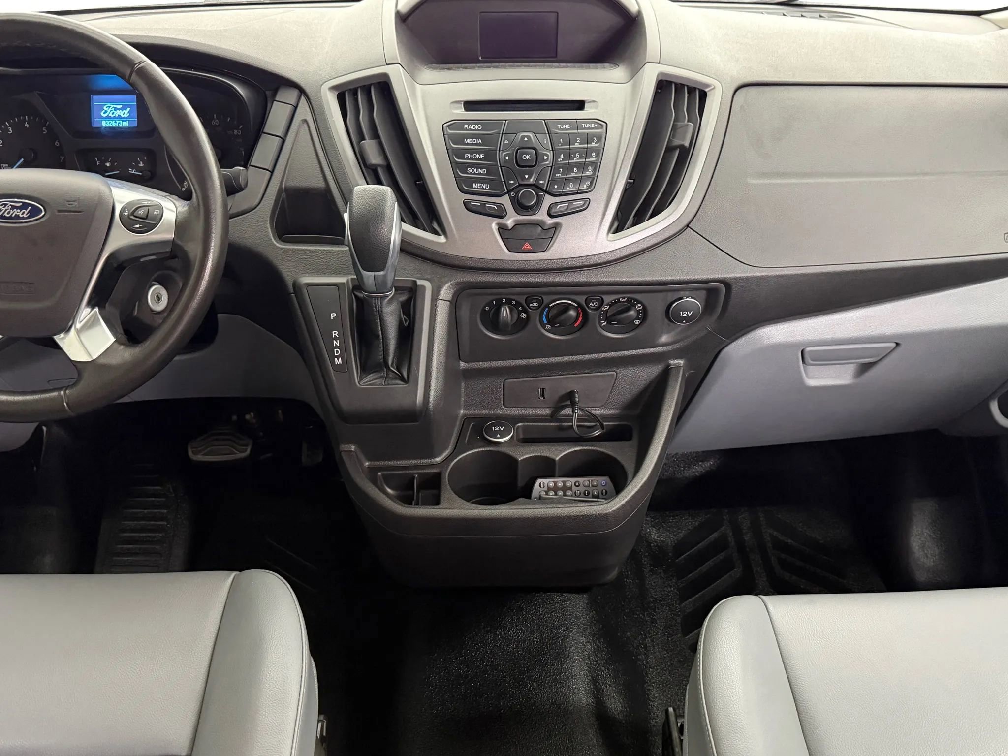 Used 2016 Ford Transit 350 XL image 35