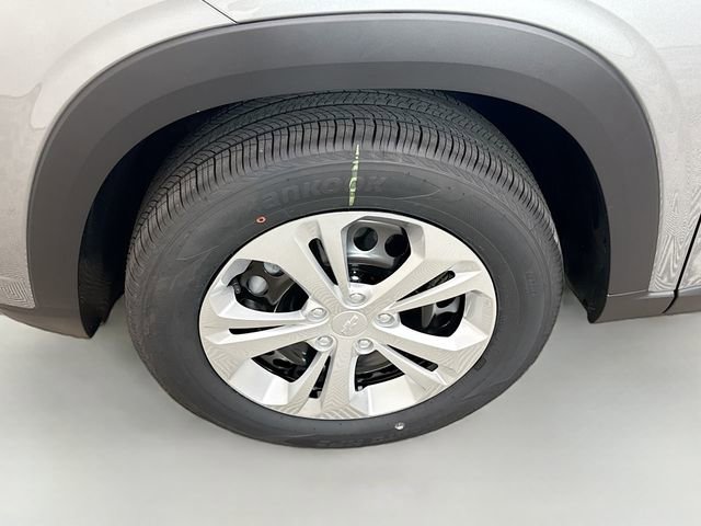 New 2026 Chevrolet Trax LS w/ Driver Confidence Package image 31