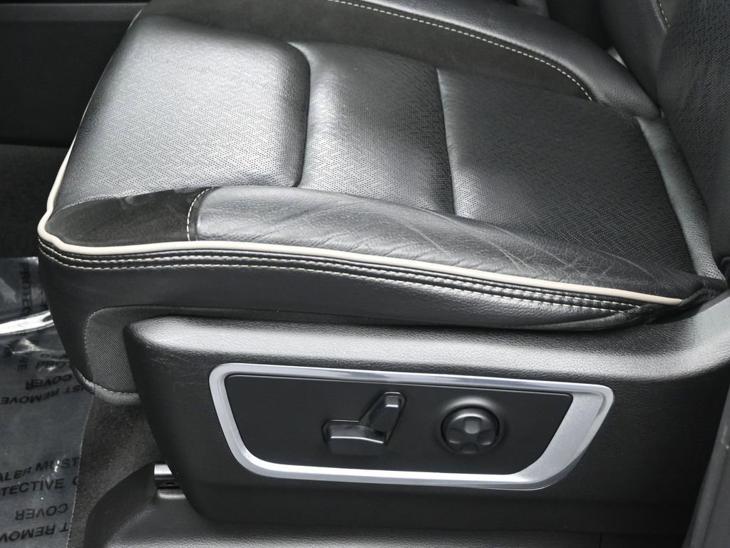 Used 2021 RAM 1500 Laramie image 17