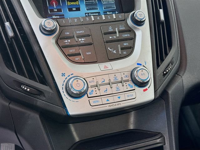 Used 2017 Chevrolet Equinox LT image 18