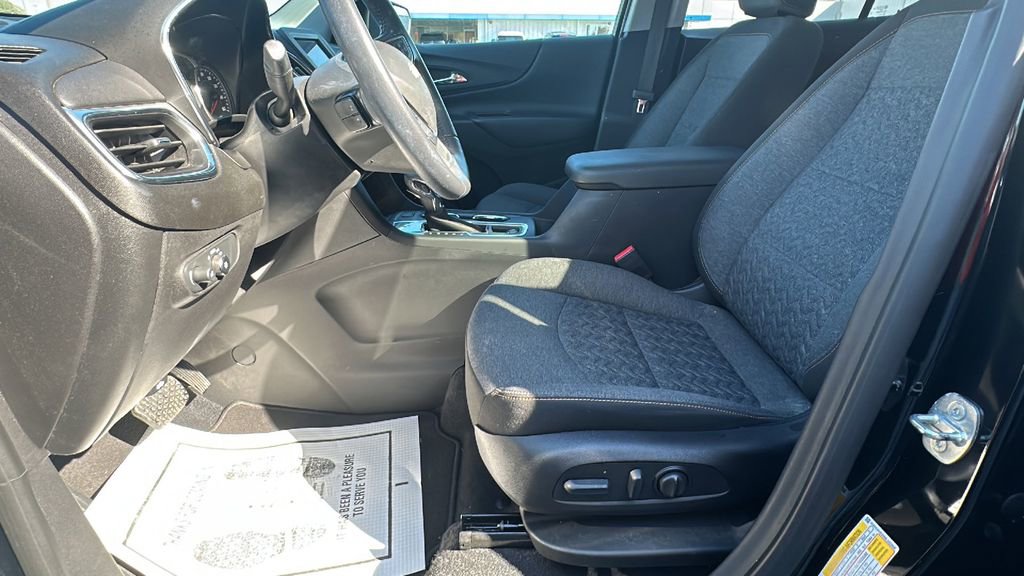 Used 2022 Chevrolet Equinox LT image 10