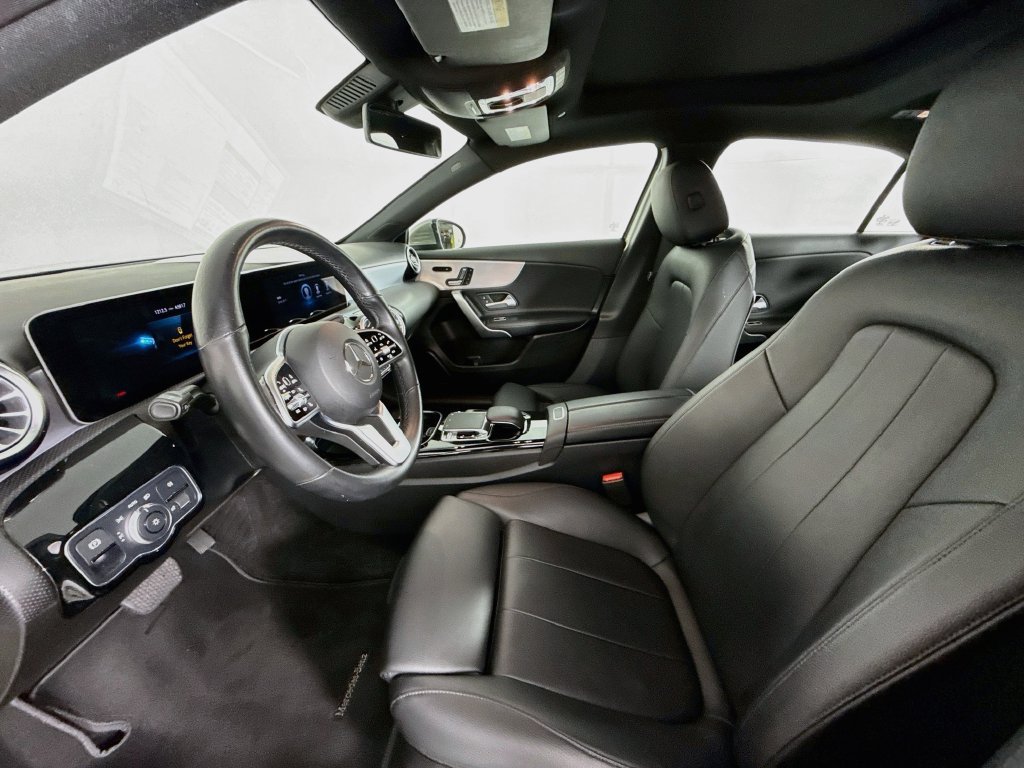 Used 2019 Mercedes-Benz A 220 4MATIC image 5