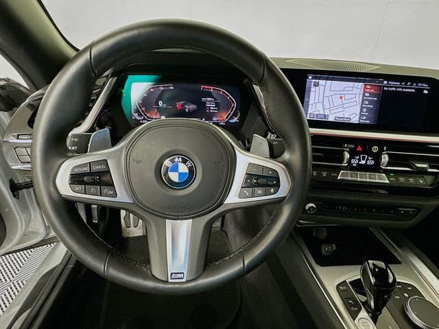 Used 2022 BMW Z4 sDrive30i w/ Premium Package image 11