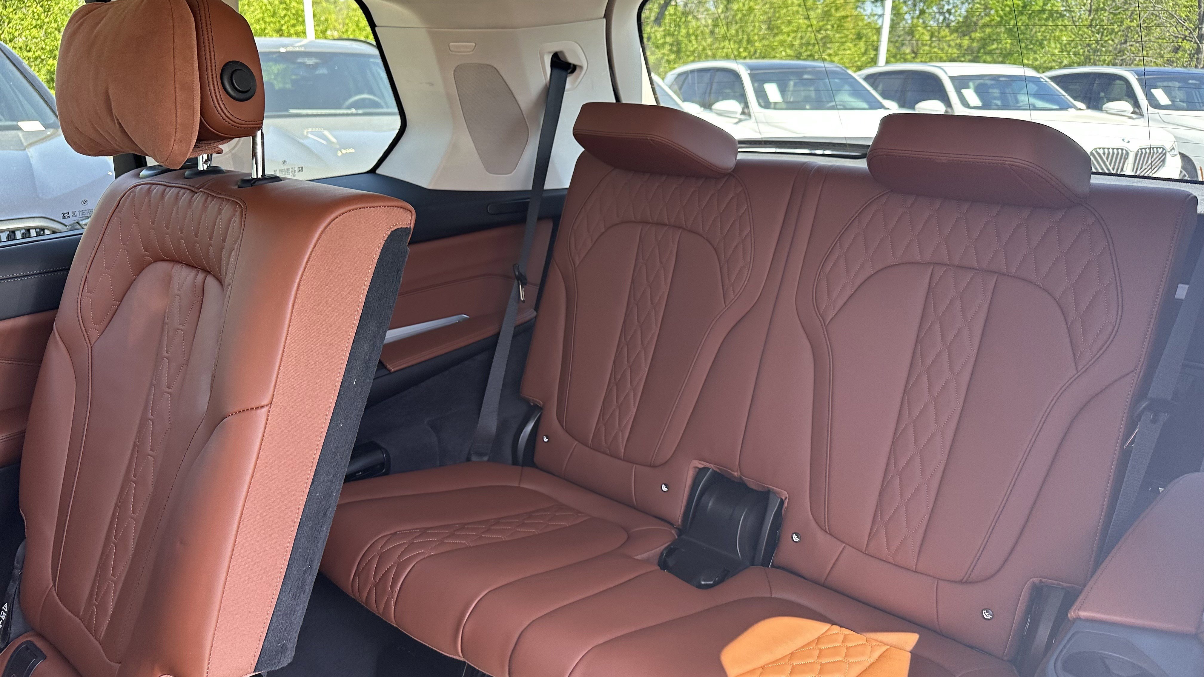 Certified 2026 BMW X7 xDrive40i AWD/4WD image 33