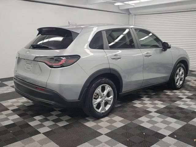 Used 2025 Honda HR-V LX image 6