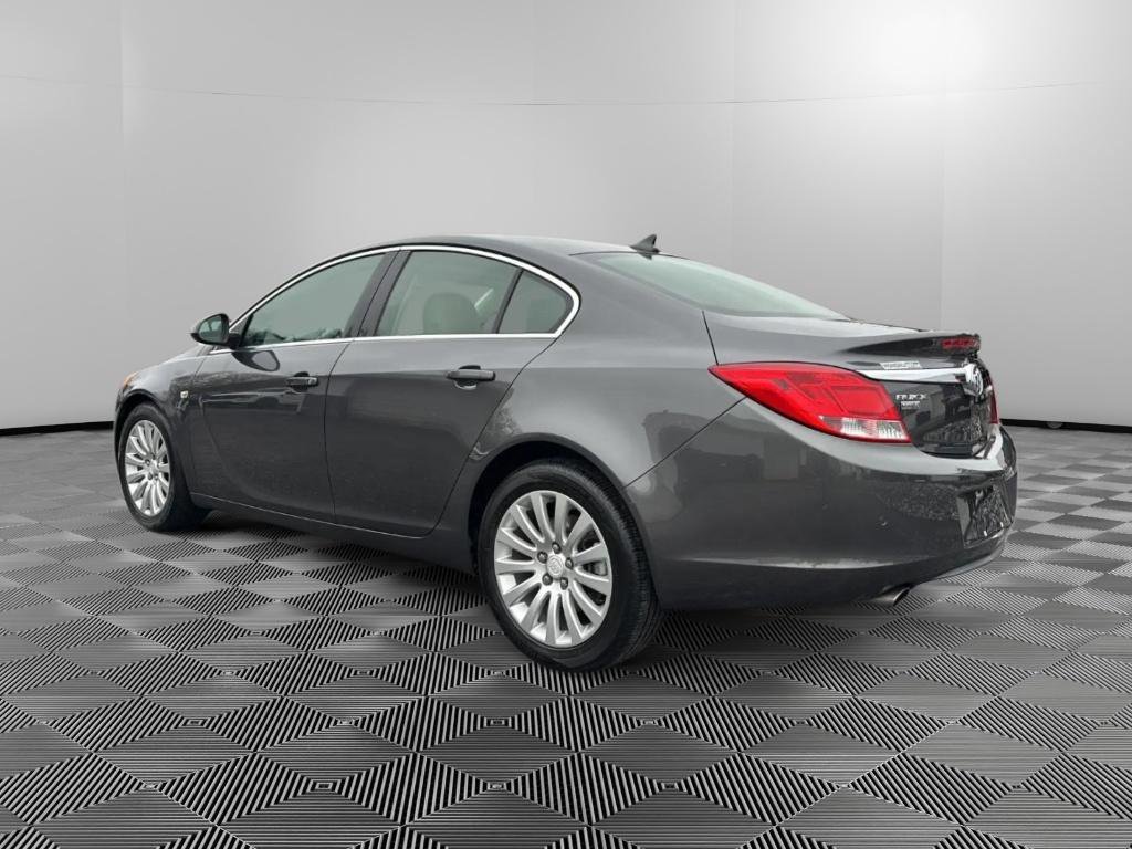 Used 2011 Buick Regal CXL Turbo w/ TO2 Preferred Equipment Group image 3