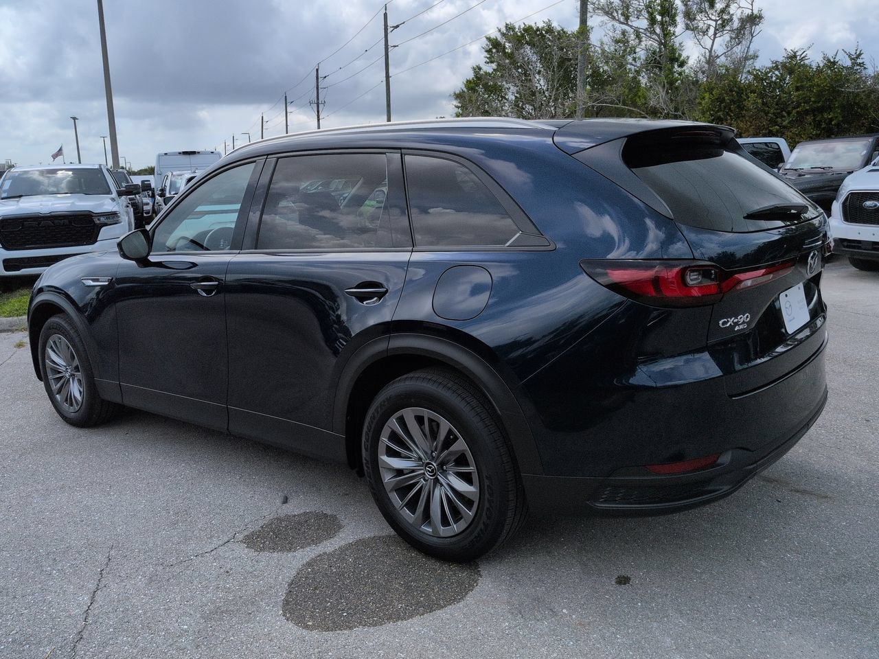 Used 2025 MAZDA CX-90 Plug-In Hybrid w/ Preferred AWD/4WD image 7