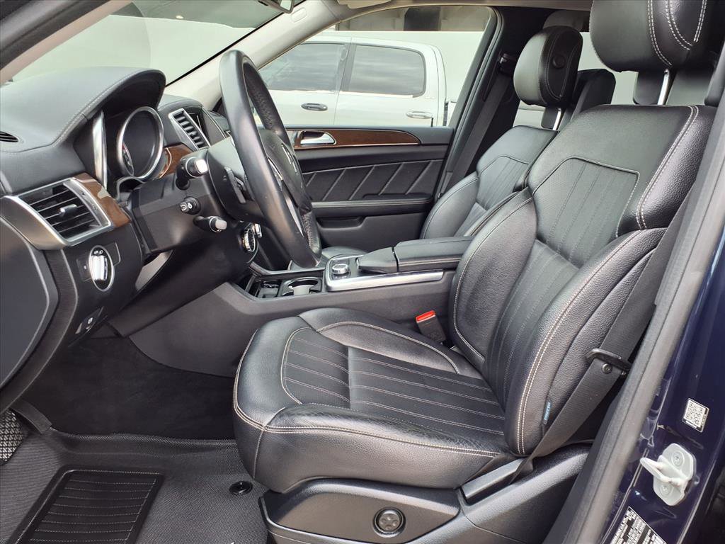 Used 2015 Mercedes-Benz GL 450 4MATIC image 18