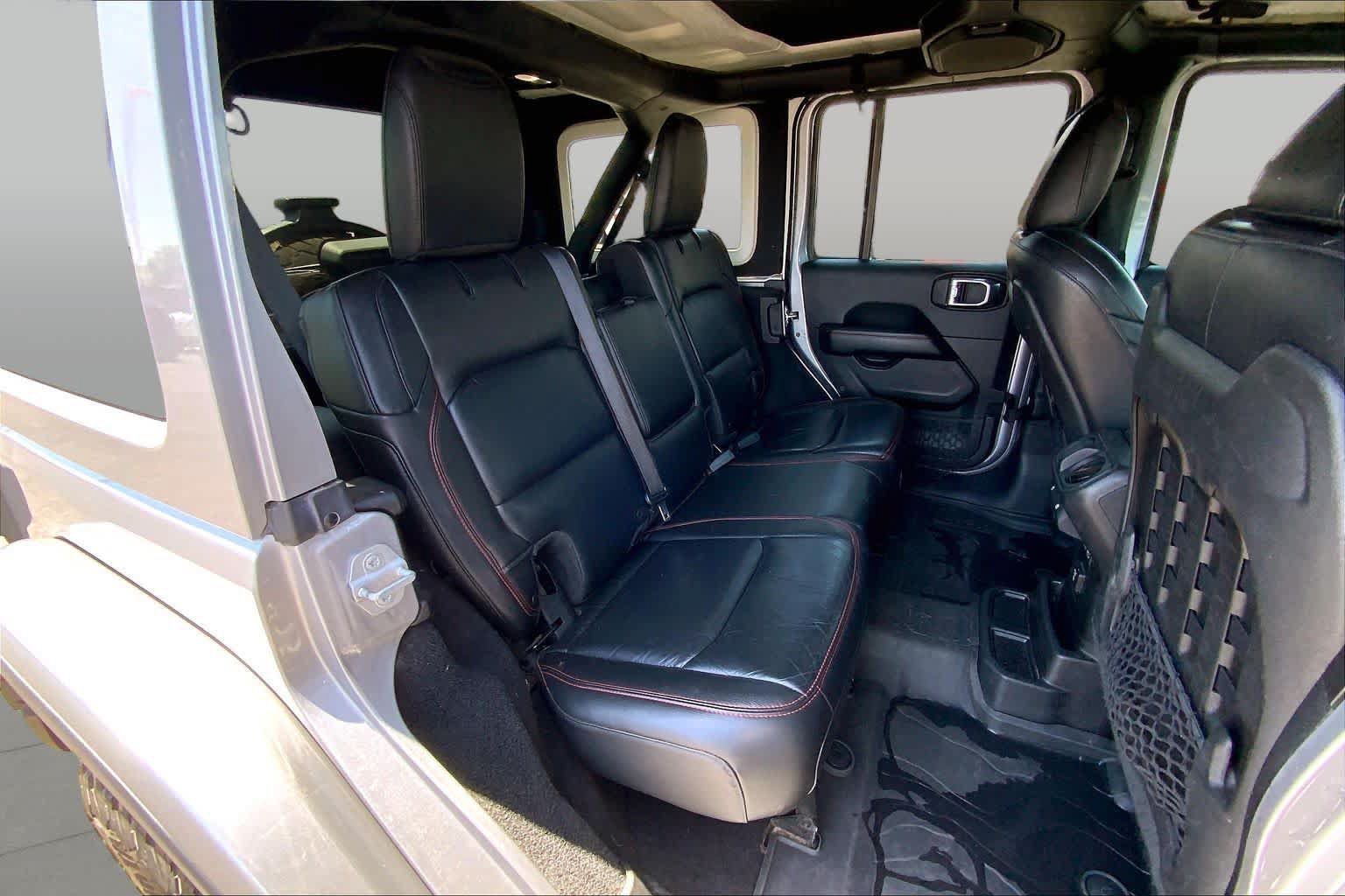 Used 2018 Jeep Wrangler Unlimited Rubicon AWD/4WD image 20