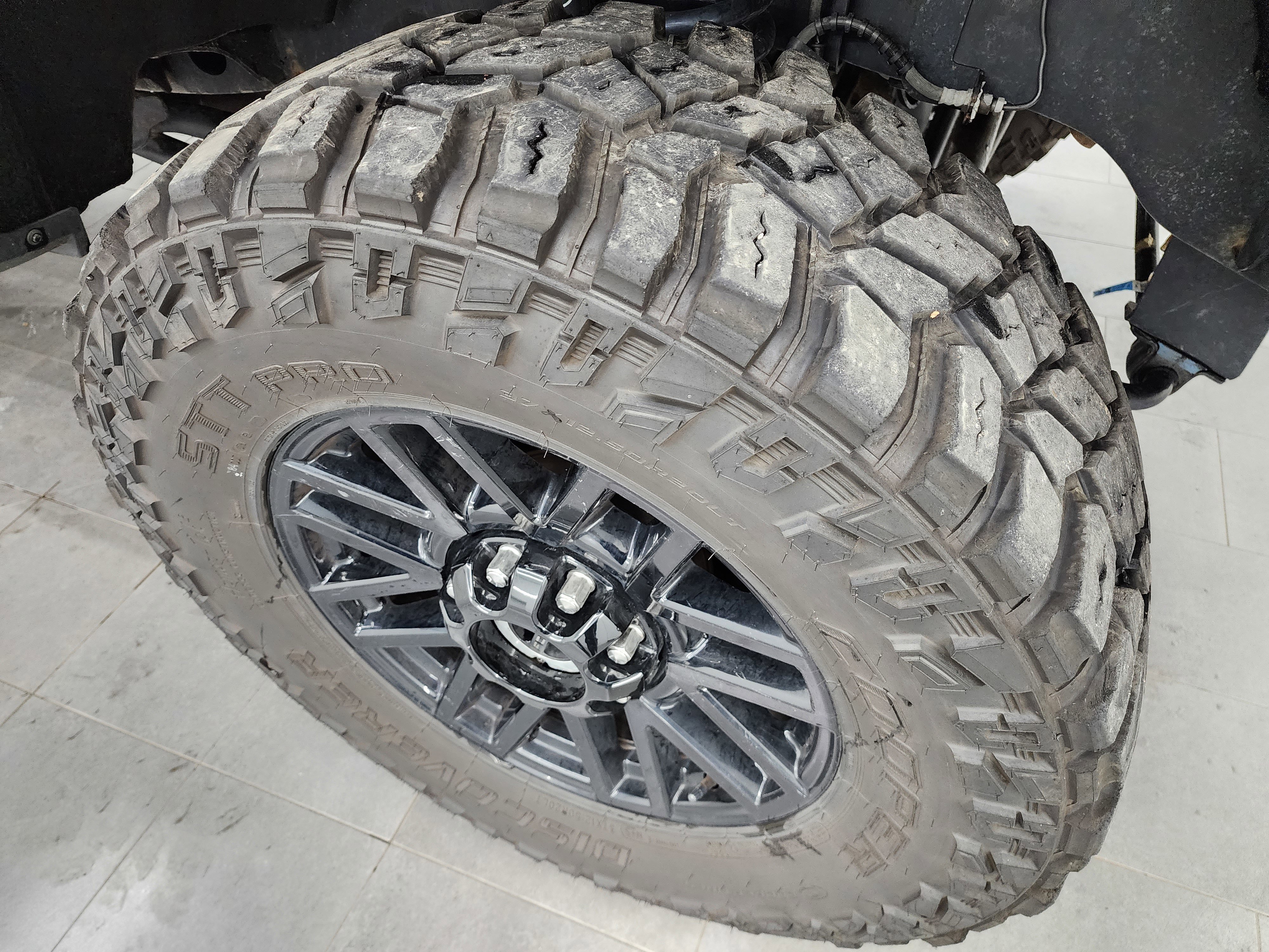 Used 2021 Ford F250 Lariat image 3