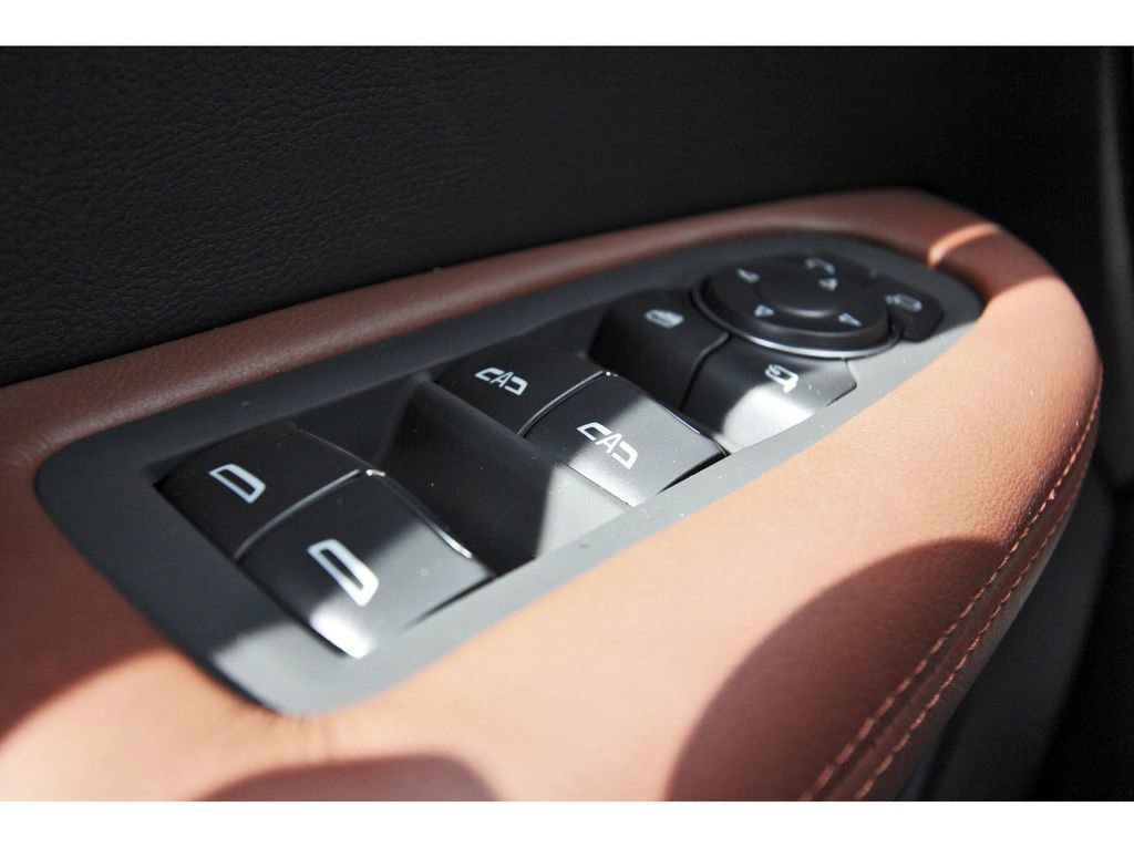 New 2026 Cadillac XT5 Premium Luxury image 15