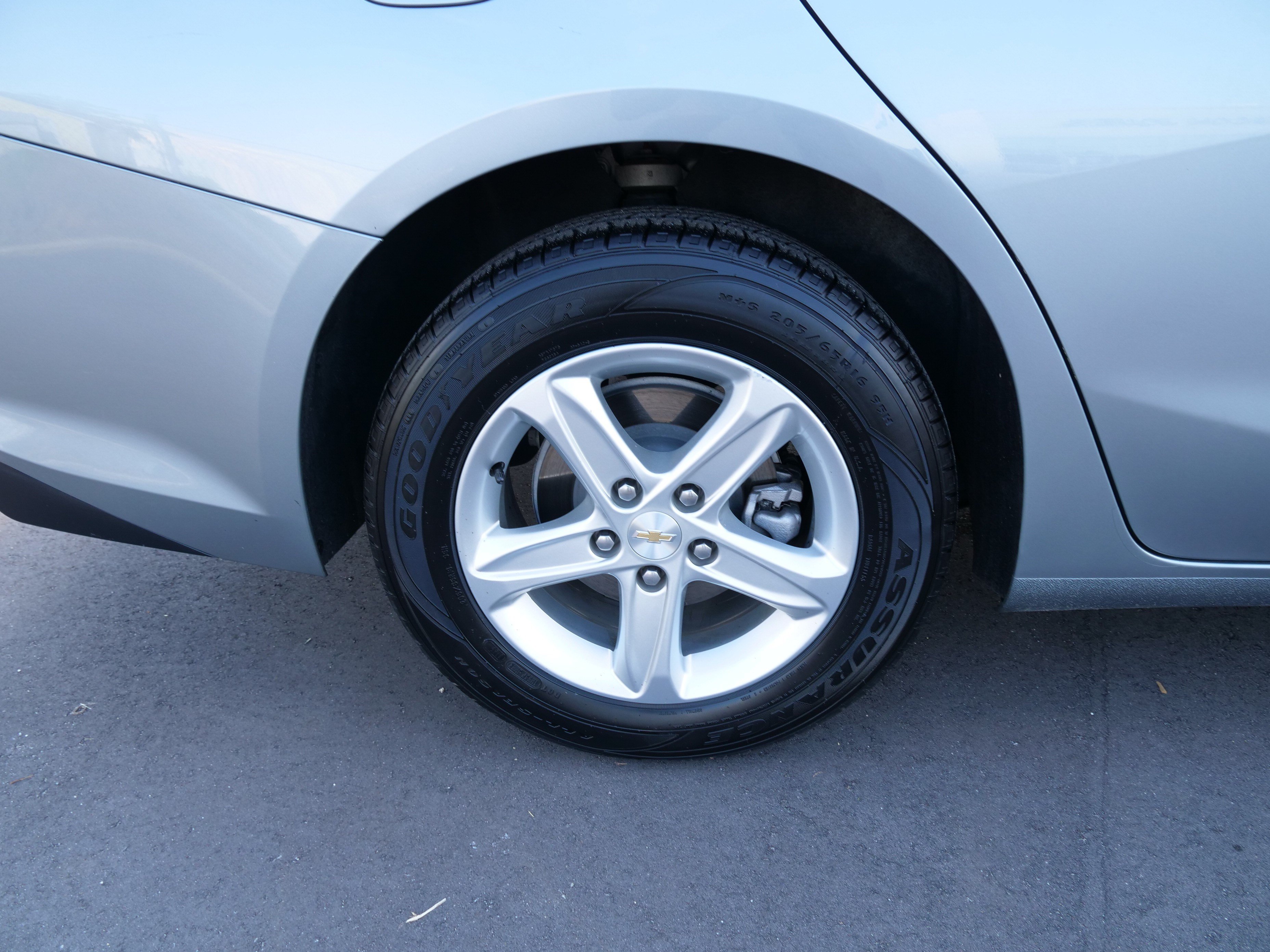 Used 2024 Chevrolet Malibu LT FWD image 11