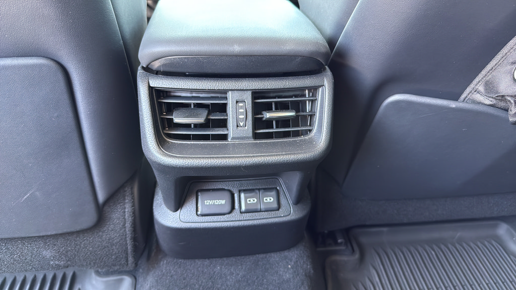 Used 2024 Lexus ES 300h w/ Technology Package FWD image 17