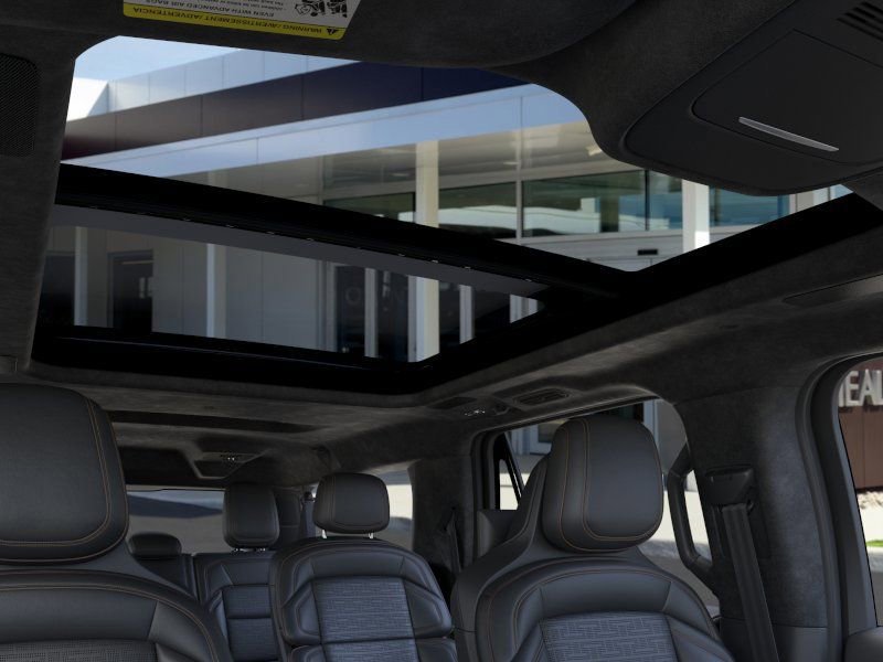 New 2026 Lincoln Navigator L Black Label AWD/4WD image 22
