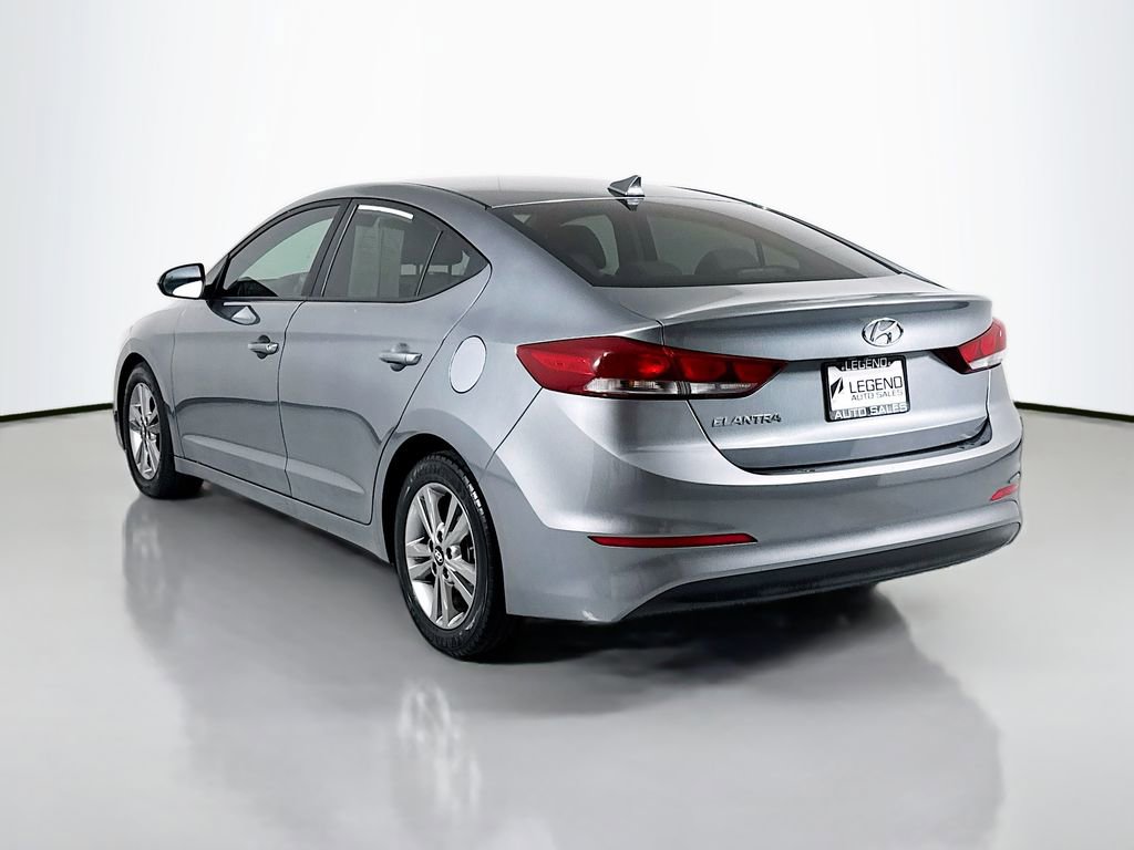 Used 2018 Hyundai Elantra SEL FWD image 8