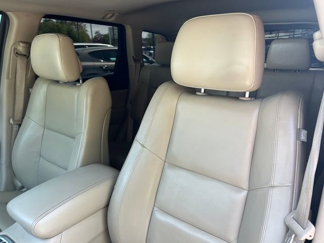 Used 2019 Jeep Grand Cherokee Limited AWD/4WD image 13
