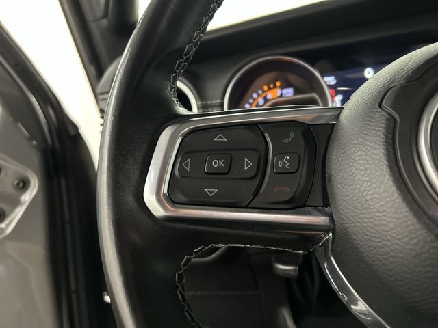 Used 2022 Jeep Wrangler Unlimited Sahara w/ Safety Group AWD/4WD image 11