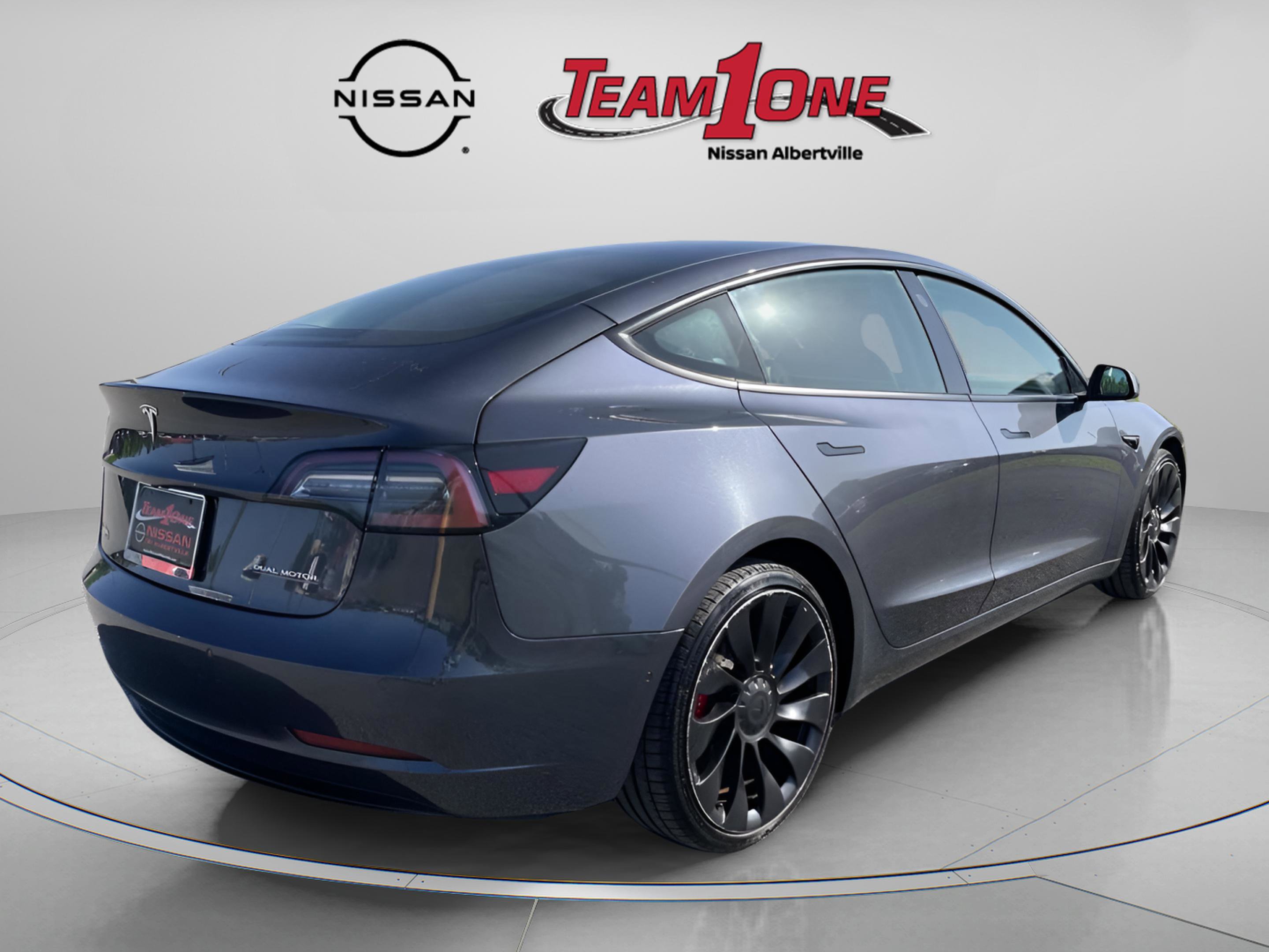 Used 2022 Tesla Model 3 Performance image 8