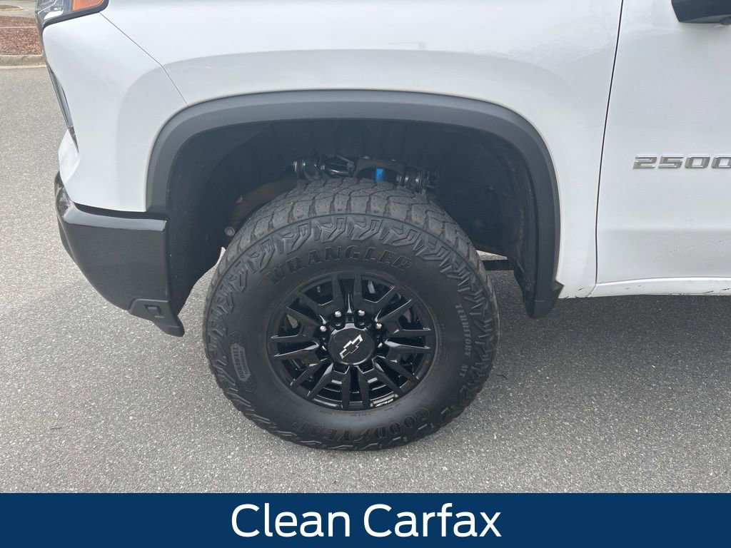 Certified 2025 Chevrolet Silverado 2500 ZR2 w/ Technology Package image 4