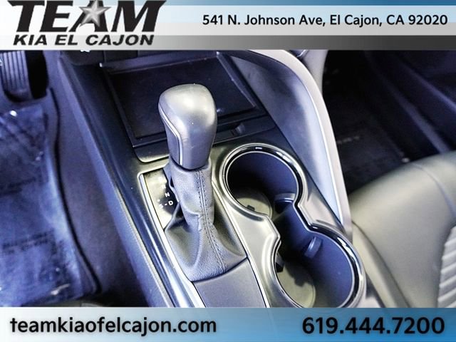 Used 2020 Toyota Camry SE w/ Carpet Mat Package image 28