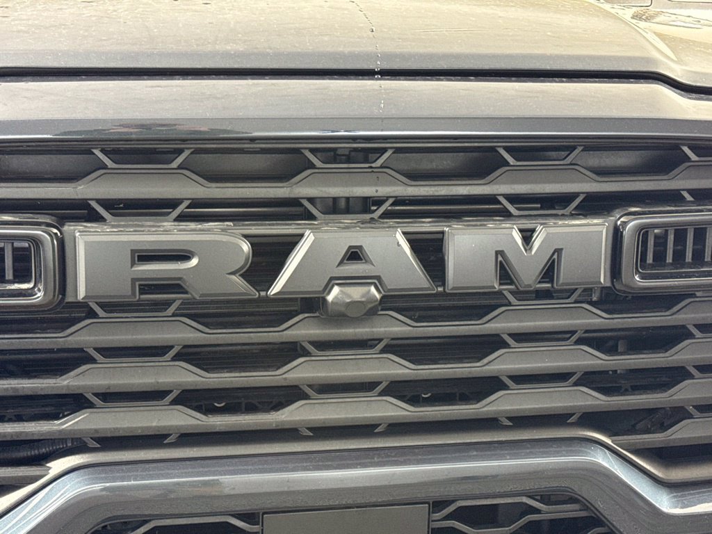 Certified 2025 RAM 2500 Big Horn AWD/4WD image 4