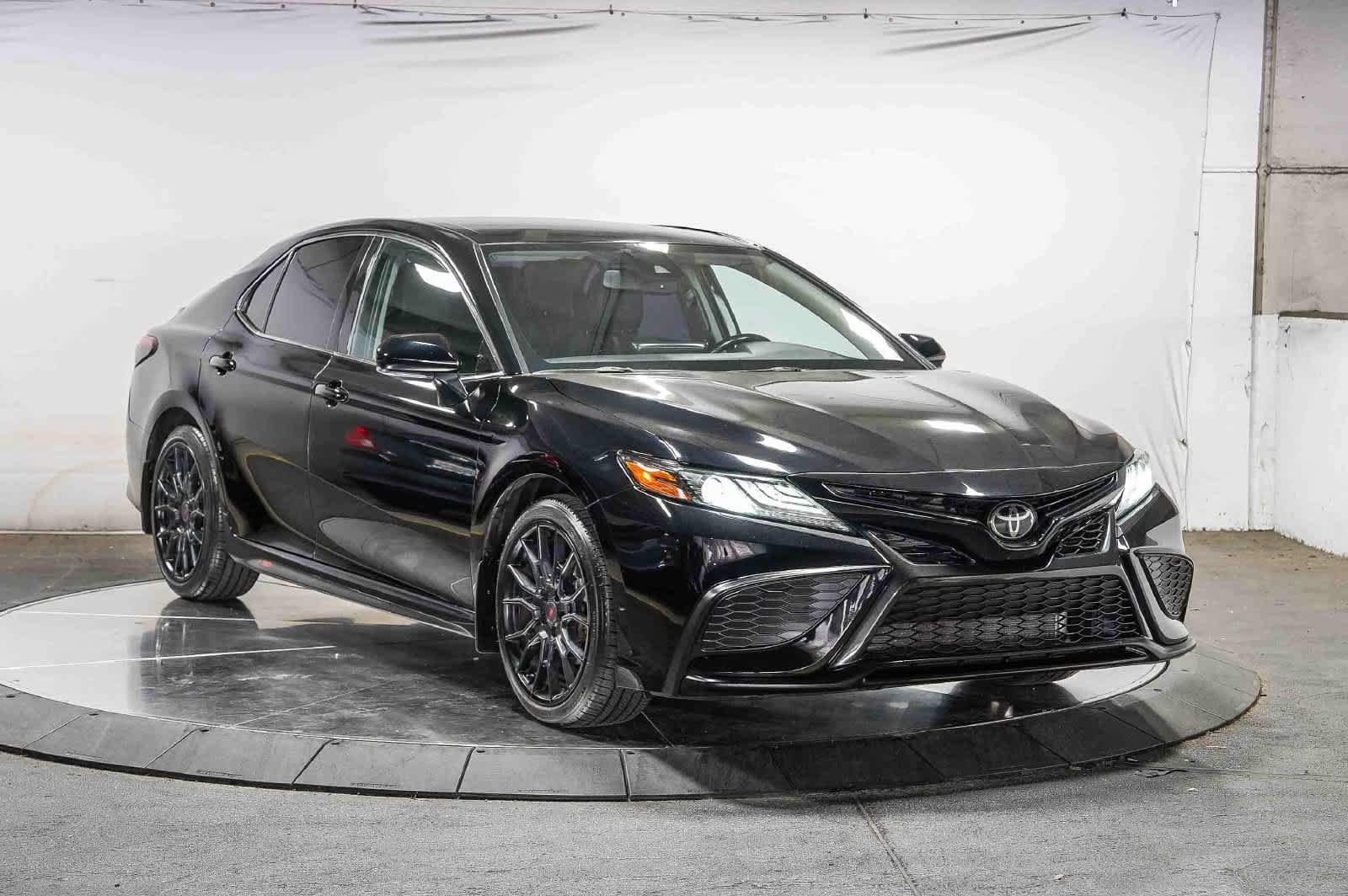 Certified 2021 Toyota Camry XSE w/ TRD Appearance Package (TMS) FWD image 5