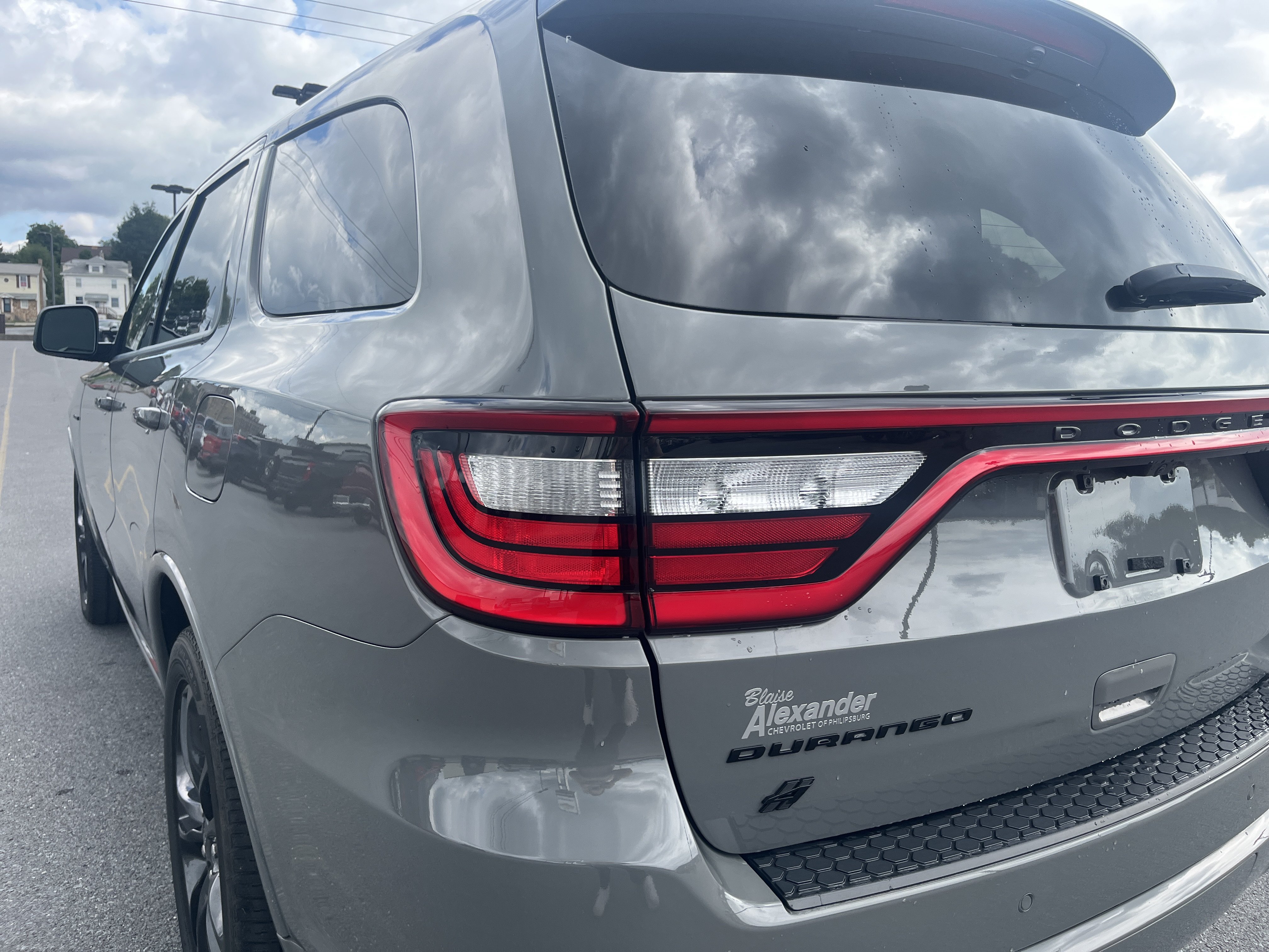 Used 2022 Dodge Durango R/T w/ Blacktop Package AWD/4WD image 15