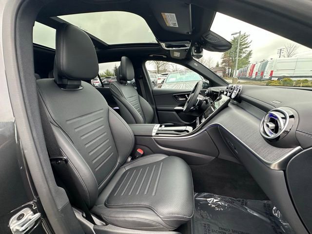 Used 2026 Mercedes-Benz GLC 300 4MATIC image 27