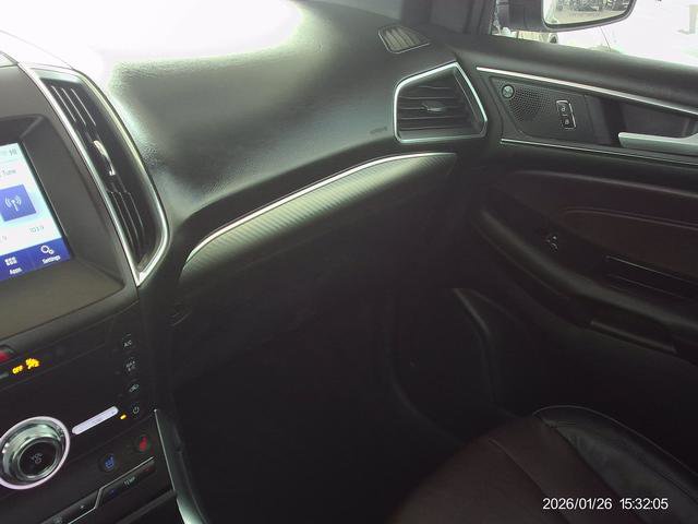 Used 2020 Ford Edge Titanium w/ Equipment Group 301A image 12