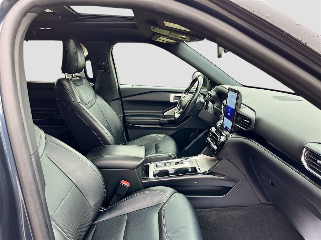 Used 2022 Ford Explorer ST w/ Equipment Group 401A image 31