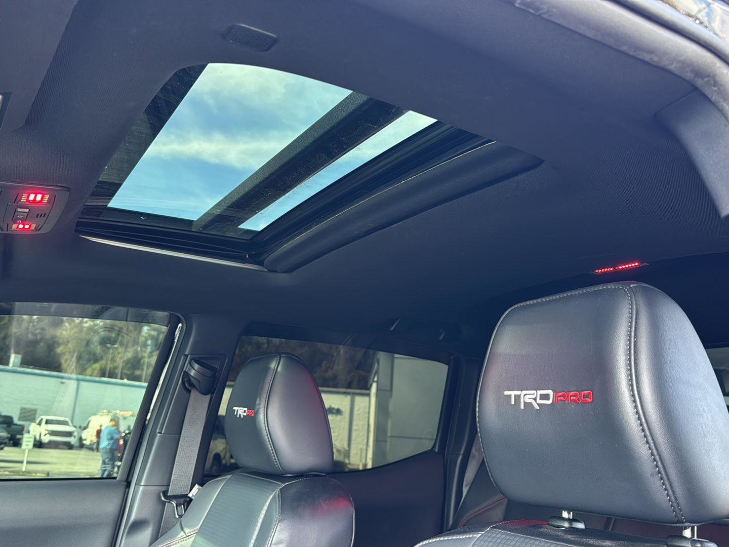 Used 2019 Toyota Tacoma TRD Pro image 28