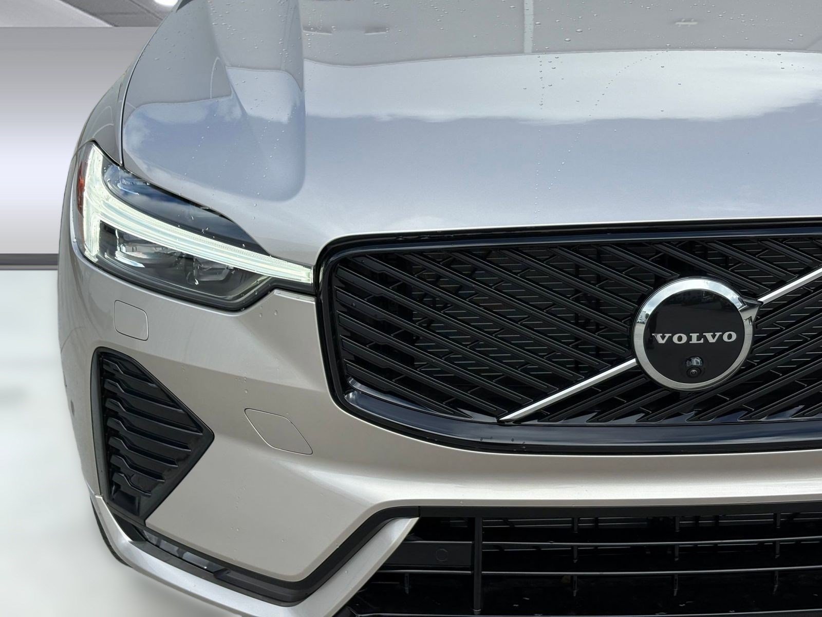 Certified 2026 Volvo XC60 B5 Plus w/ Climate Package AWD/4WD image 21