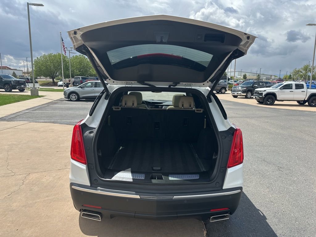 Used 2019 Cadillac XT5 Luxury w/ Advanced Security Package FWD image 25