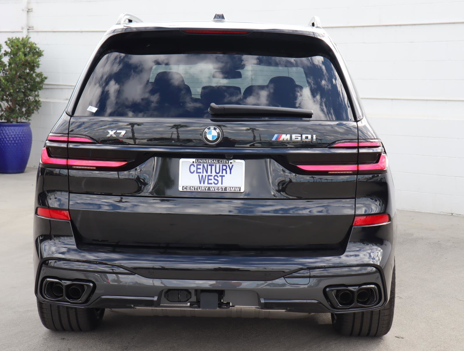 New 2026 BMW X7 M60i image 5