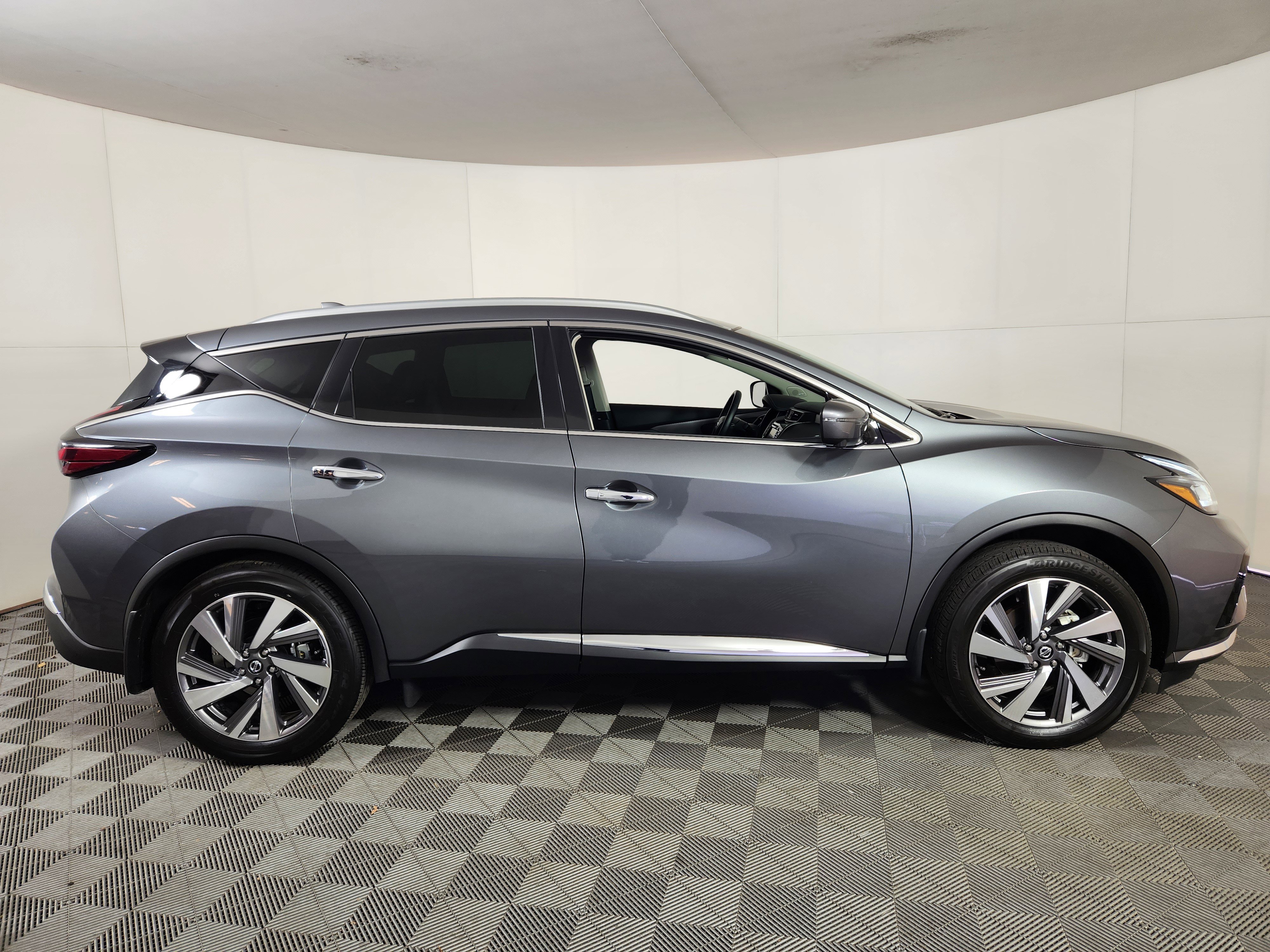 Used 2020 Nissan Murano SL image 8