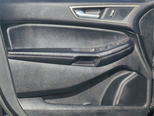 Used 2022 Ford Edge SEL w/ Convenience Package image 19