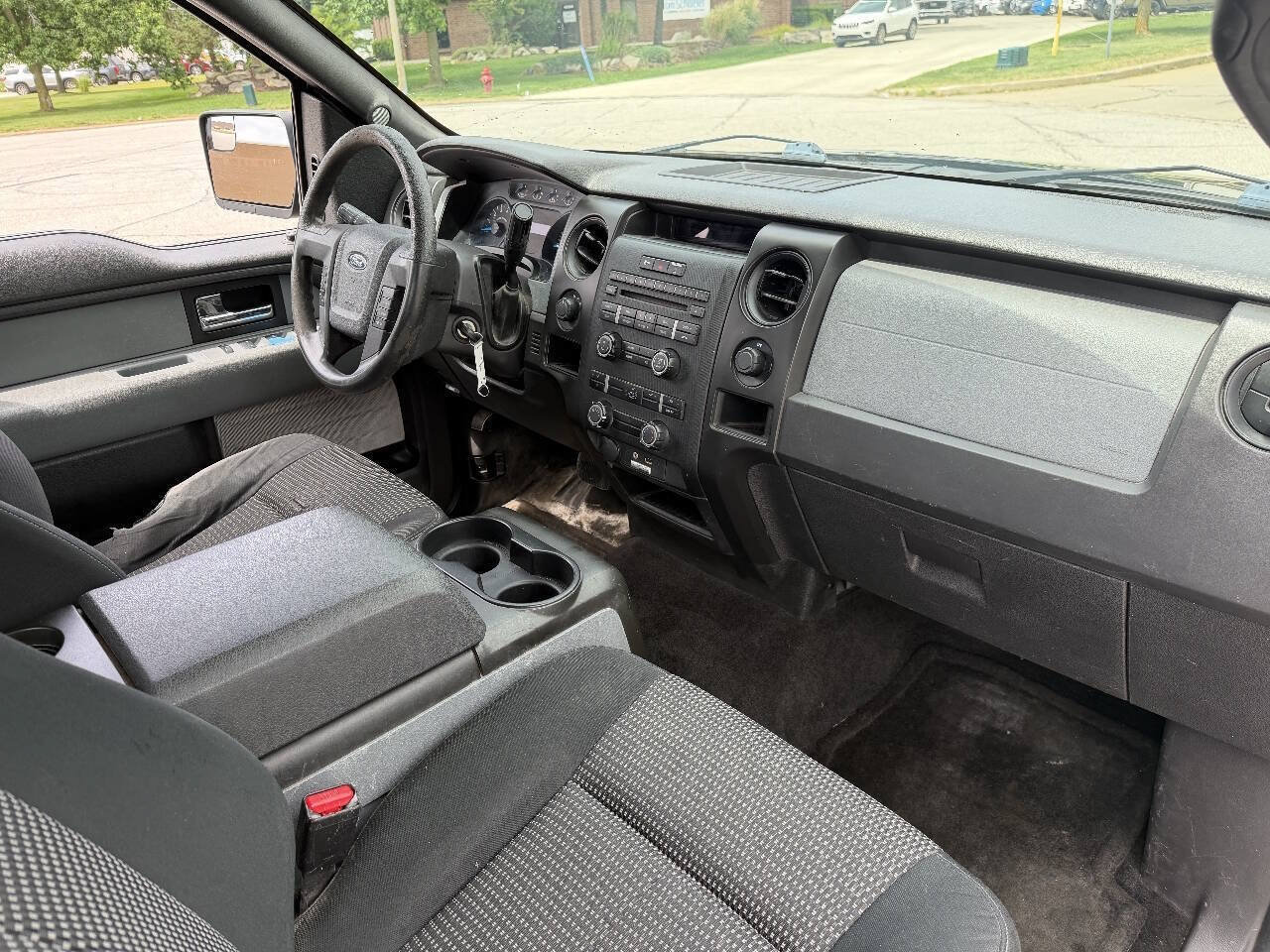 Used 2014 Ford F150 STX w/ Equipment Group 201A Mid AWD/4WD image 7