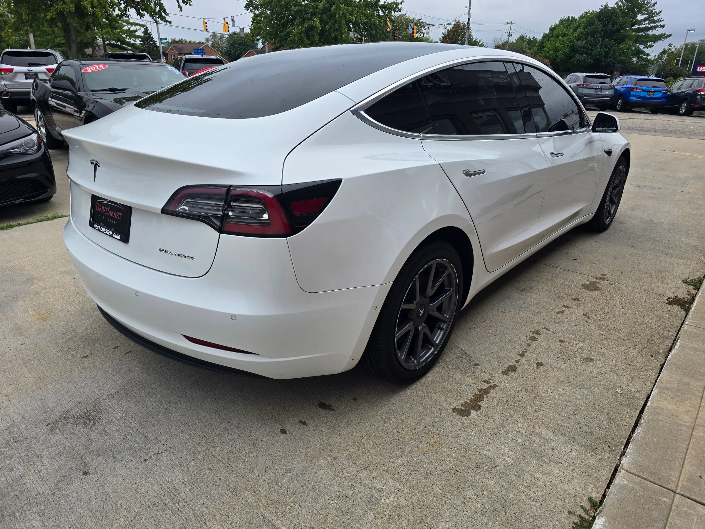 Used 2018 Tesla Model 3 Long Range AWD/4WD image 5