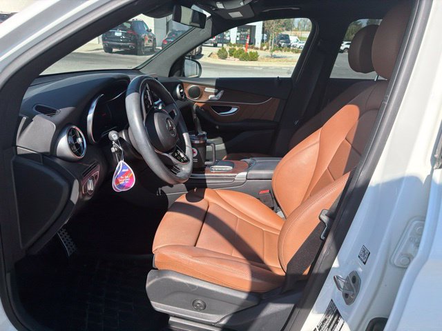 Certified 2022 Mercedes-Benz GLC 300 image 16