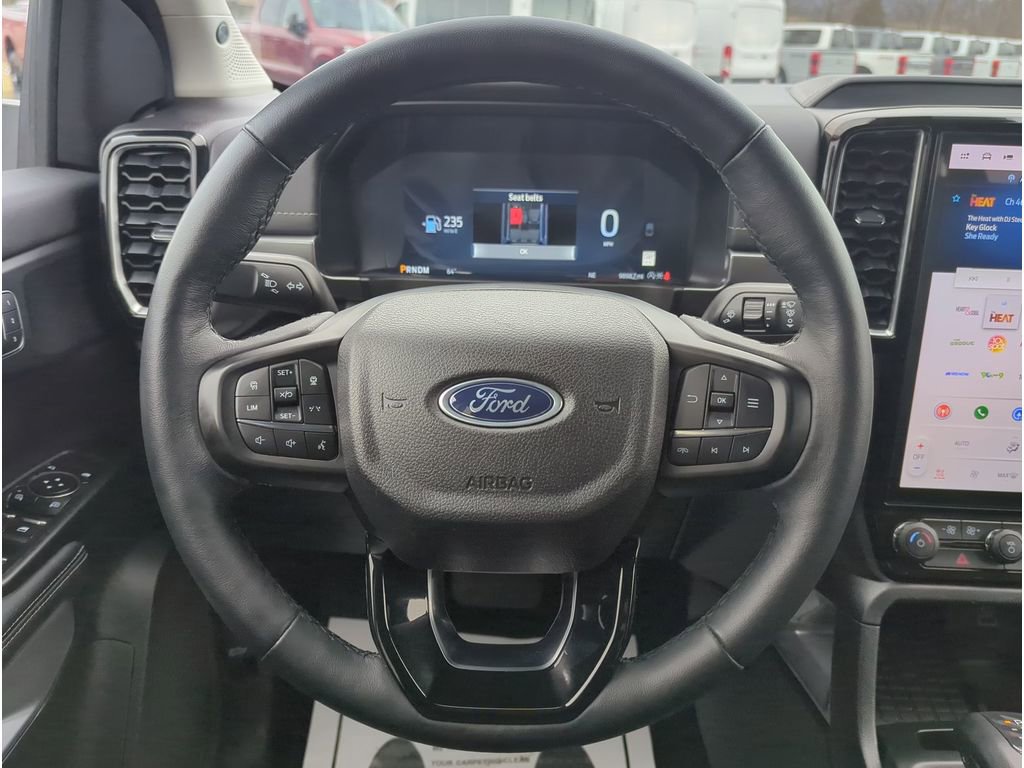 Used 2024 Ford Ranger Lariat w/ FX4 Off-Road Package image 15