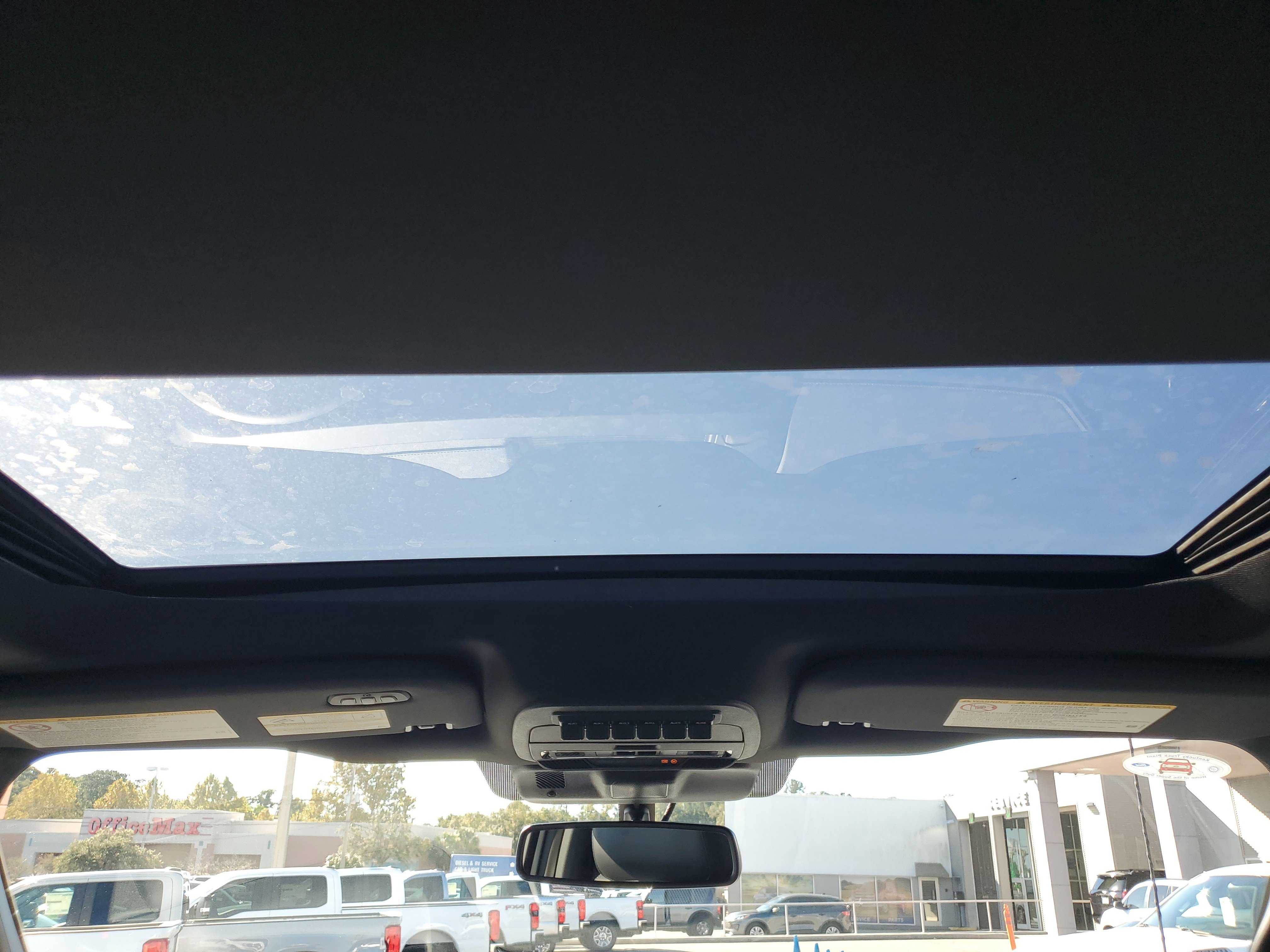 New 2026 Ford F450 Platinum image 33