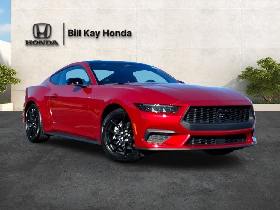 Used 2024 Ford Mustang Premium RWD image 5