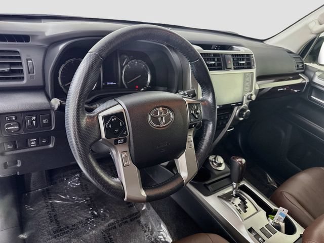 Certified 2024 Toyota 4Runner Limited AWD/4WD image 10