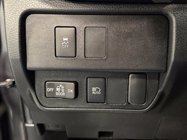 Used 2021 Toyota Tacoma SR5 RWD image 12